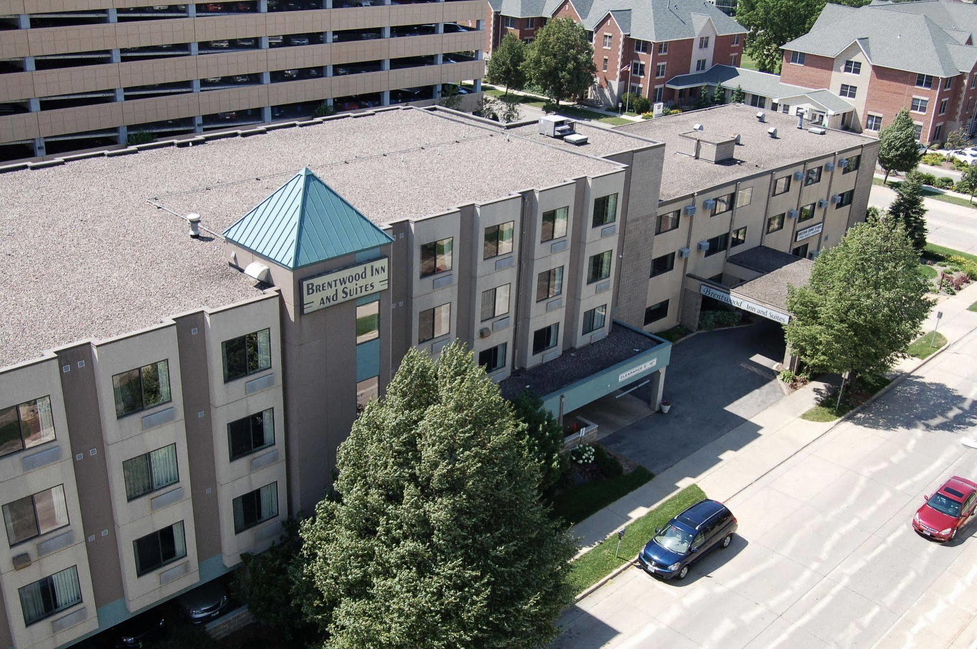 Brentwood Inn And Suites Rochester Exteriér fotografie